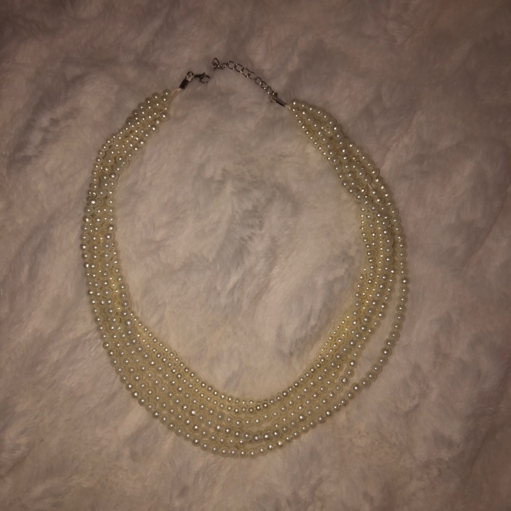 Charming Charlie Pearl Necklace